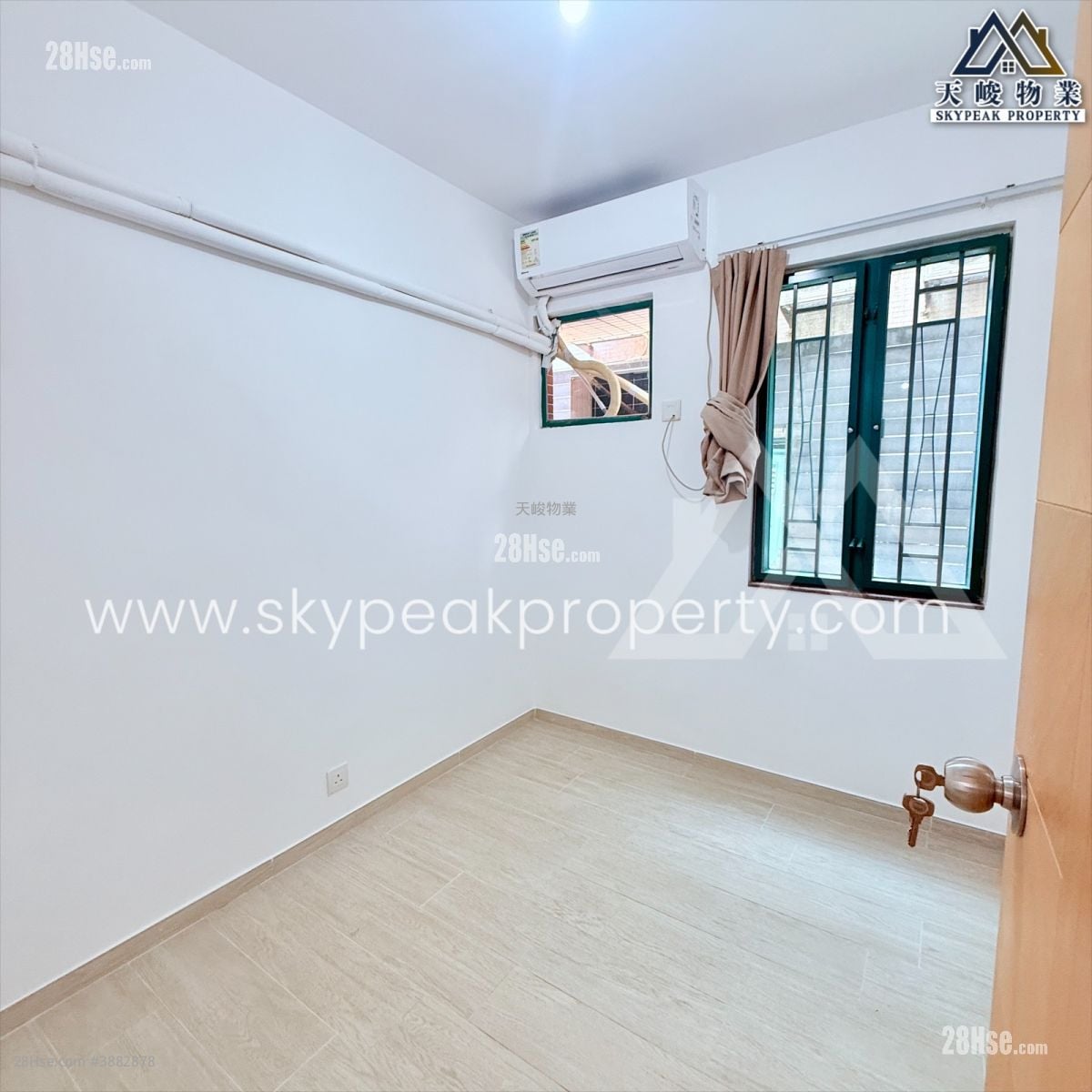 Village Sell 3 Bedrooms , 1 Bathroom 700 ft²