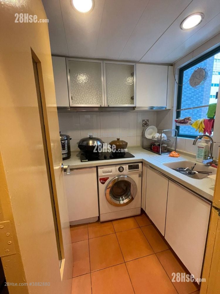 The Wharf Rental 2 Bedrooms , 1 Bathroom 413 ft²