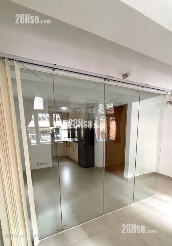 Kam Chung House Rental 1 Bedroom , 1 Bathroom 375 ft²