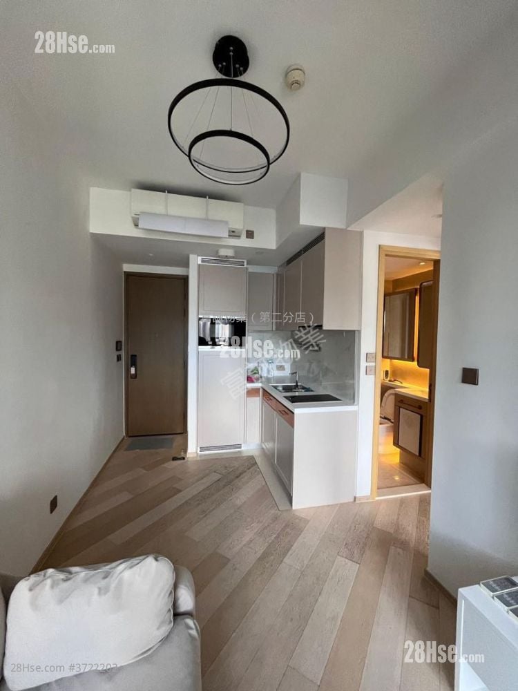 One East Coast Rental 2 Bedrooms , 1 Bathroom 378 ft²