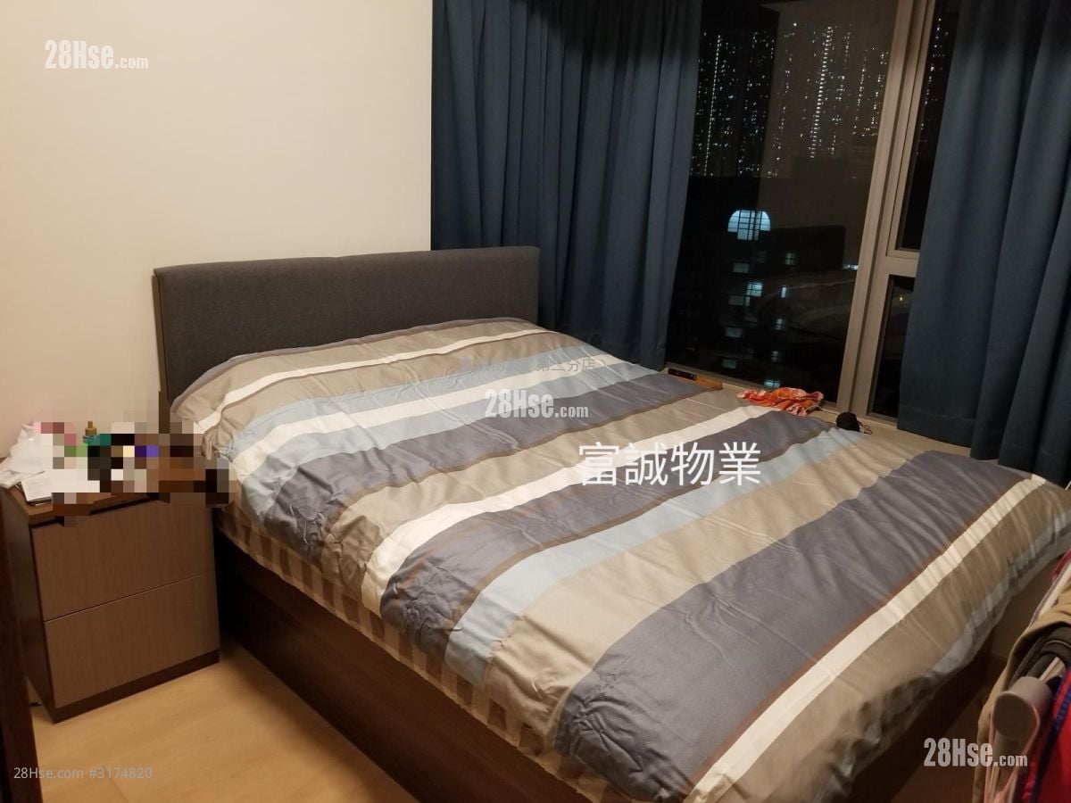 Peninsula East Rental 4 Bedrooms , 3 Bathrooms 999 ft²
