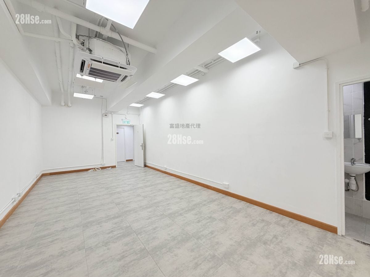China United Plaza Rental 1 Toilet 409 ft²