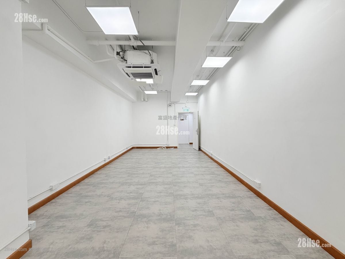 China United Plaza Rental 1 Toilet 409 ft²