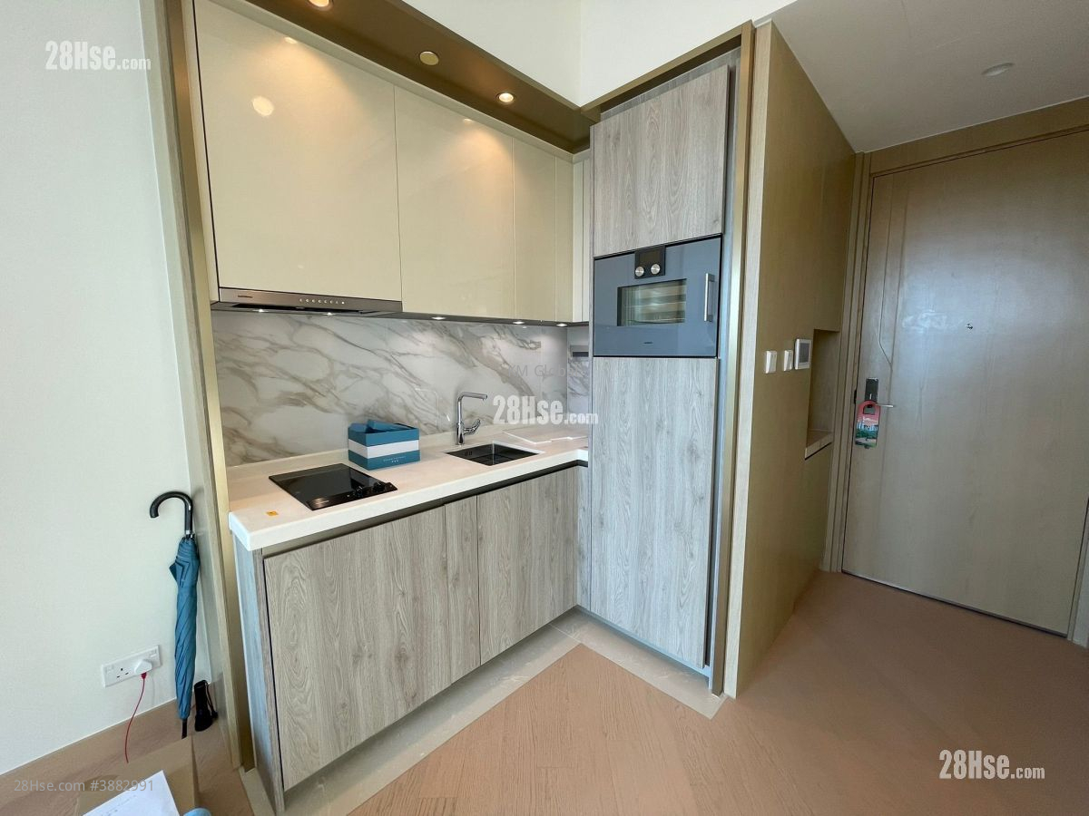 Grand Victoria Rental 319 ft²