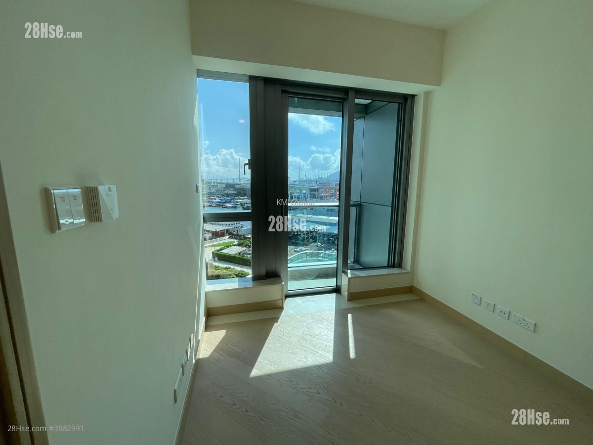 Grand Victoria Rental 319 ft²