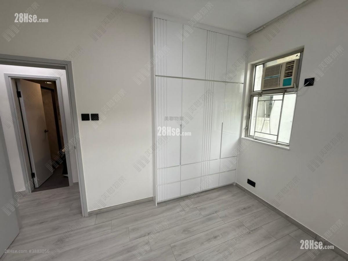Allway Gardens Sell 2 Bedrooms , 1 Bathroom 536 ft²