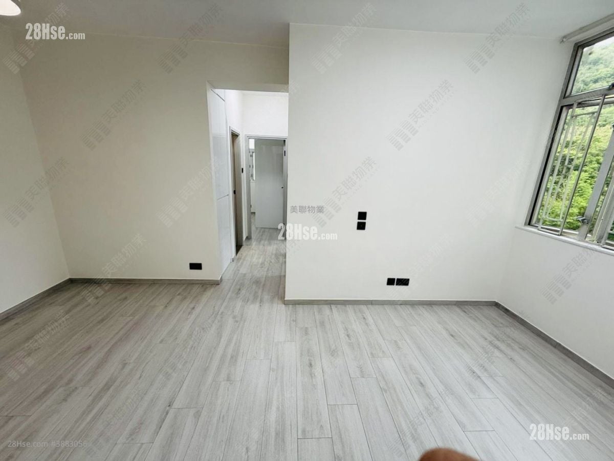 Allway Gardens Sell 2 Bedrooms , 1 Bathroom 536 ft²