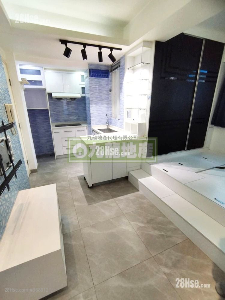 Gold Ming Building Sell Studio , 1 Bathroom 256 ft²