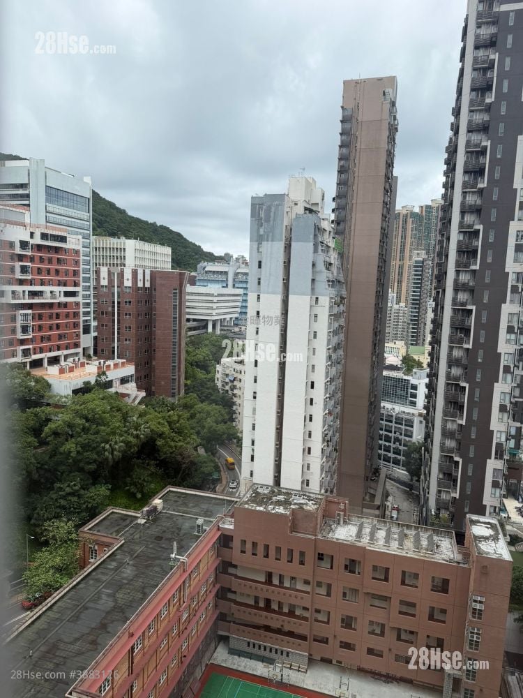 The Bonham Mansion Rental 1 Bedroom , 1 Bathroom 431 ft²