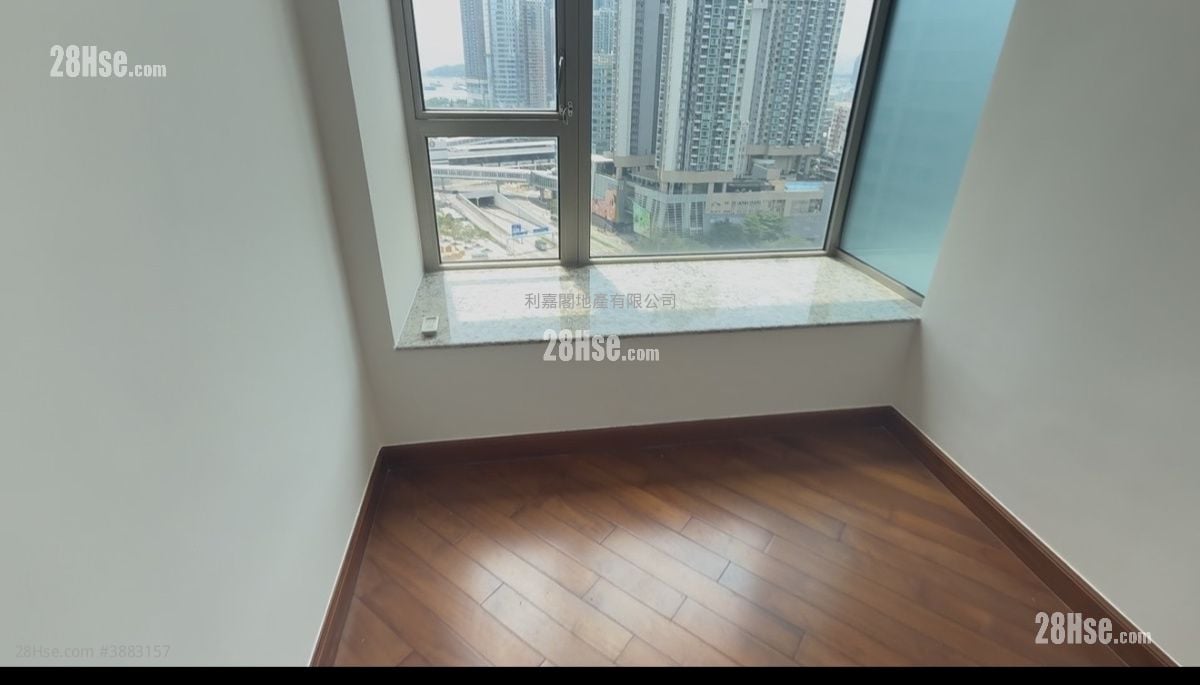 The Hermitage Rental 3 Bedrooms , 2 Bathrooms 772 ft²