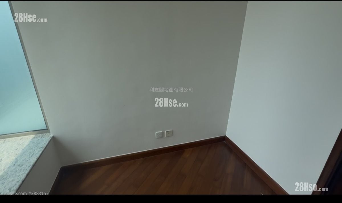 The Hermitage Rental 3 Bedrooms , 2 Bathrooms 772 ft²