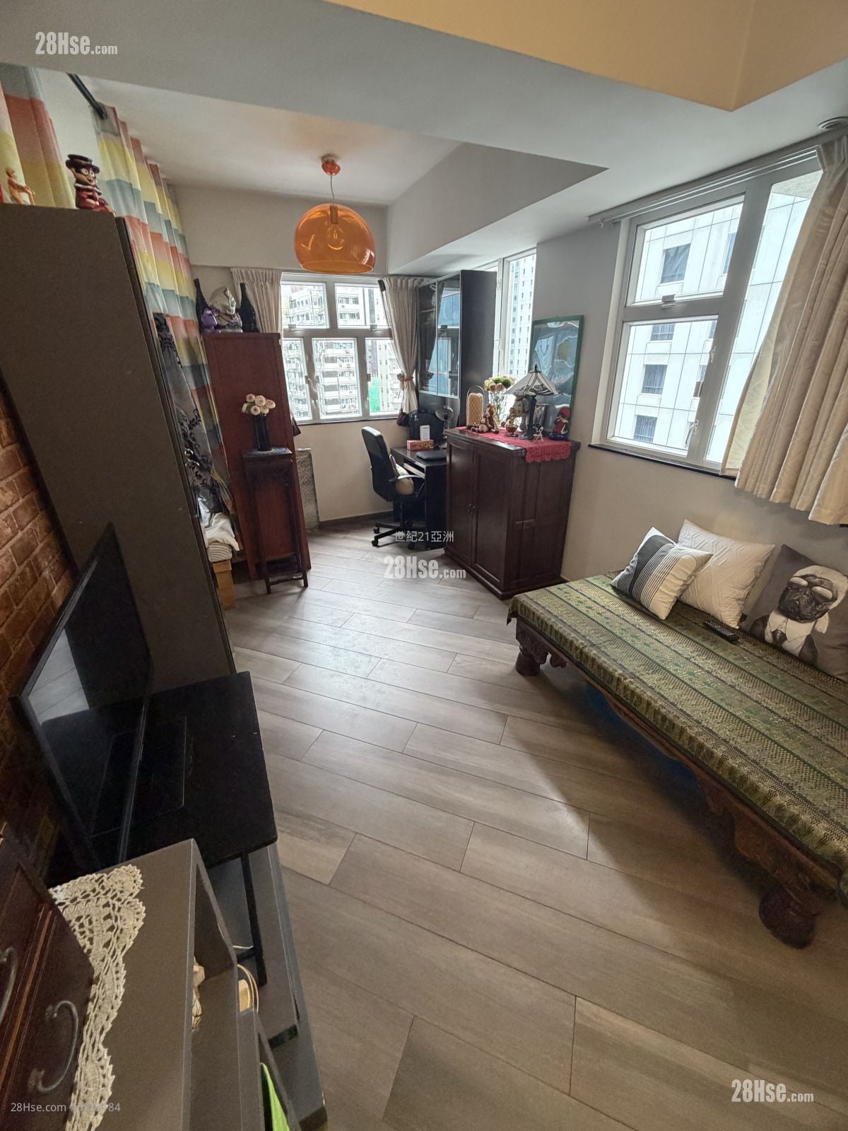 Yen Ying Building Sell Studio , 1 Bathroom 314 ft²
