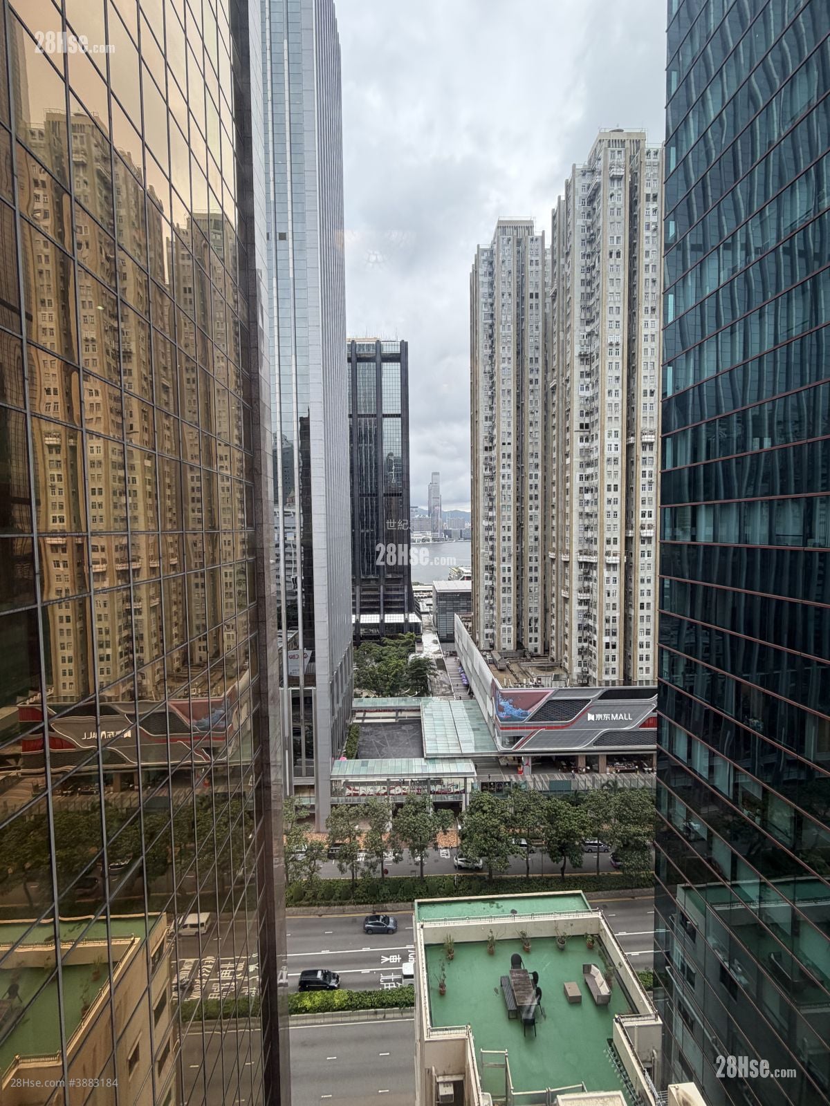 Yen Ying Building Sell Studio , 1 Bathroom 314 ft²