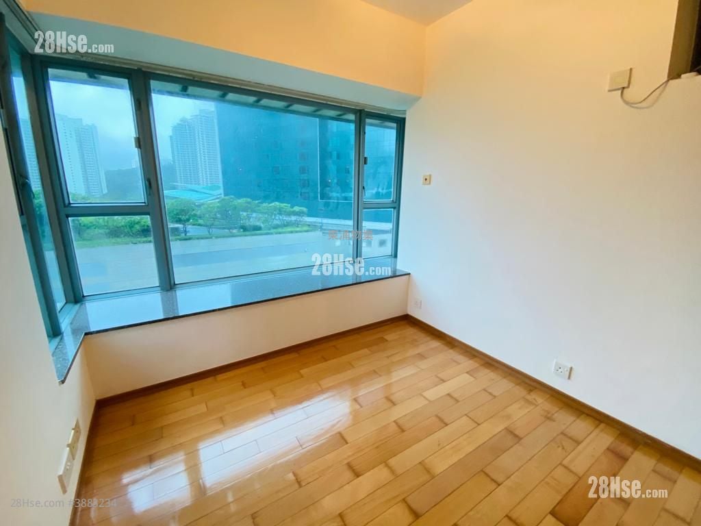Seaview Crescent Sell 2 Bedrooms , 1 Bathroom 508 ft²