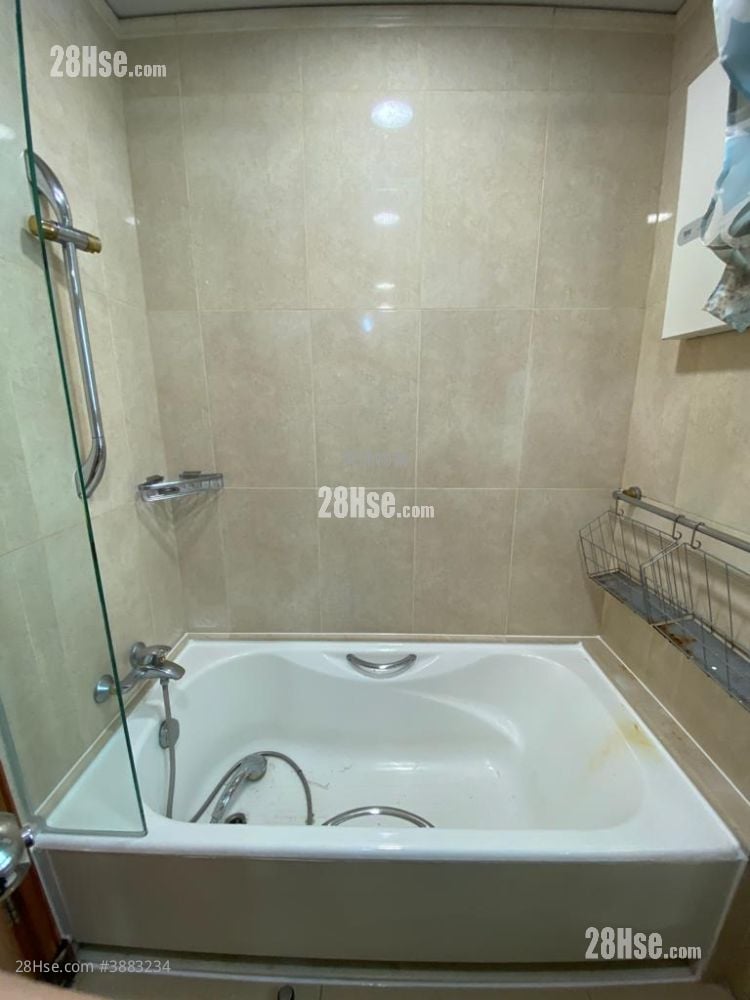 Seaview Crescent Sell 2 Bedrooms , 1 Bathroom 508 ft²