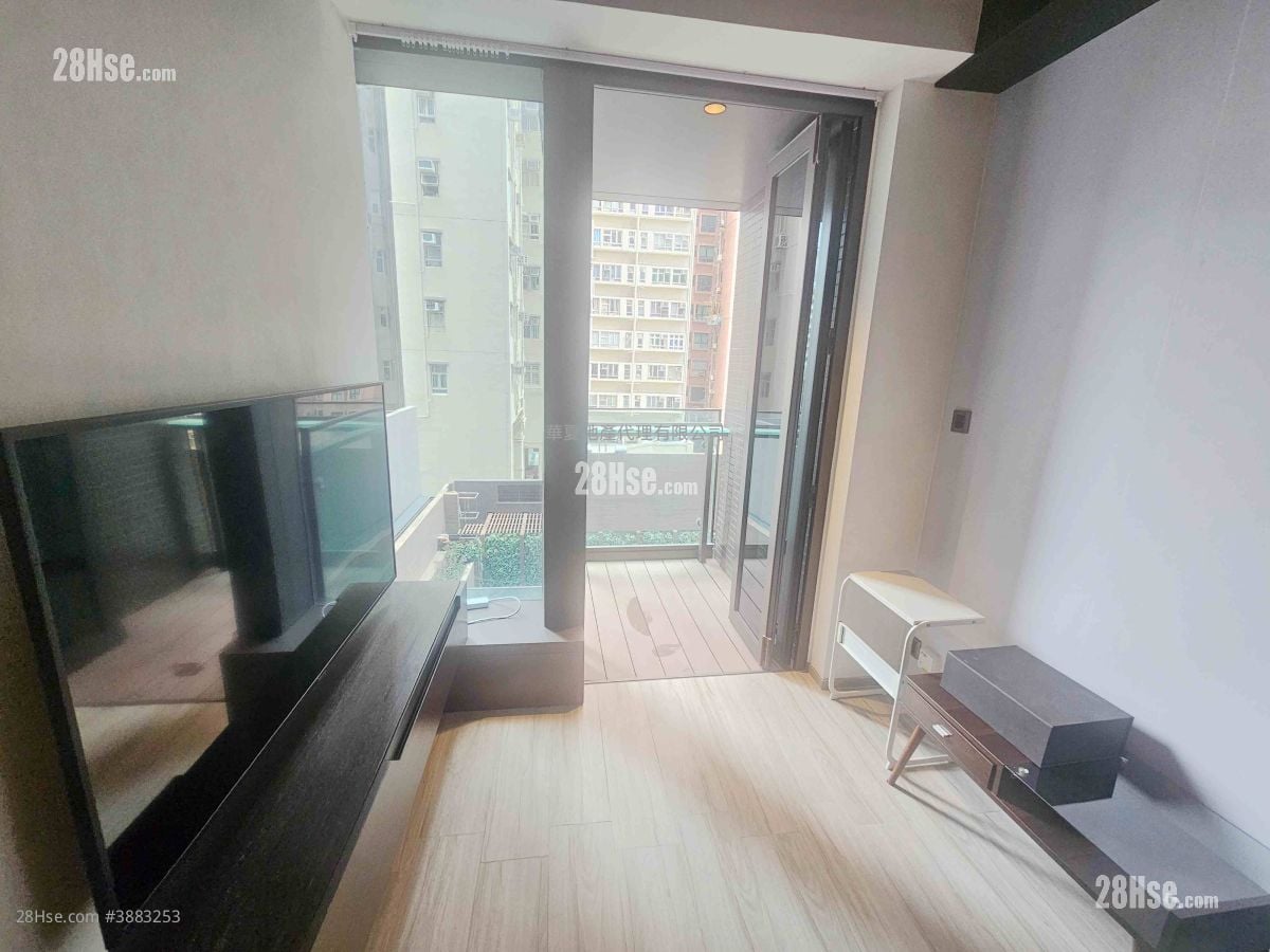 Seven Victory Avenue Rental 1 Bedroom , 1 Bathroom 248 ft²