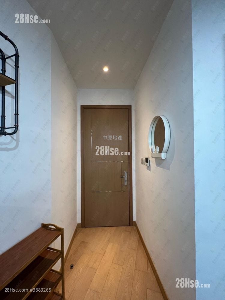 One Homantin Rental 501 ft²