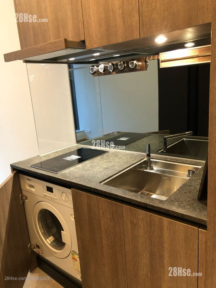 Novum West Rental Studio , 1 Bathroom 225 ft²