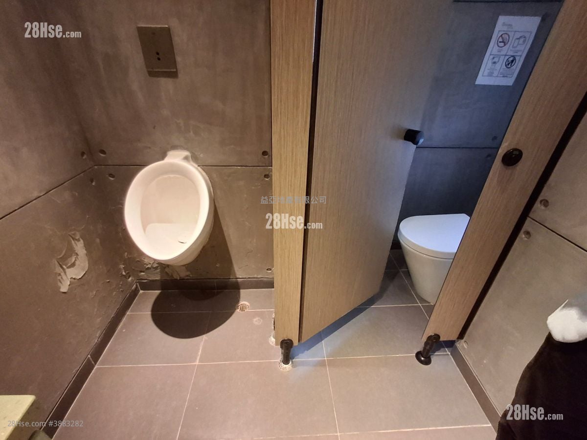 1.灣仔全新豪裝1150呎2房有傢俬即租即用,免費wifi,靚大堂,交通極方便,6分鐘步程至mtr