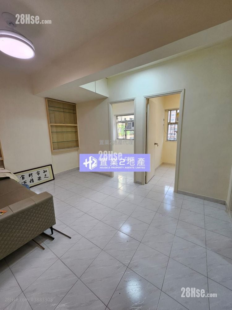 Cosmopolitan Estates Rental 2 Bedrooms , 1 Bathroom 325 ft²