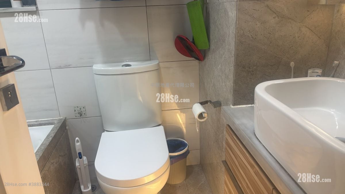 The Rise Sell 2 Bedrooms , 1 Bathroom 527 ft²