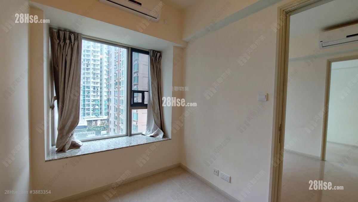 Yuccie Square Rental 2 Bedrooms , 1 Bathroom 427 ft²