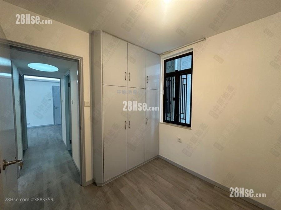 Luk Yeung Sun Chuen Rental 2 Bedrooms , 1 Bathroom 451 ft²