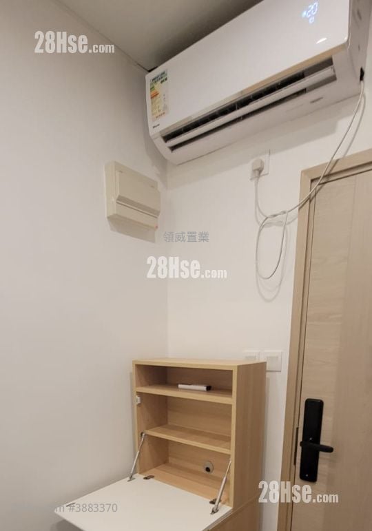 Apartment Rental Studio , 1 Bathroom 120 ft²