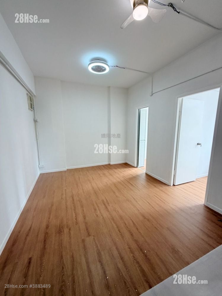 Yan Oi Building Sell 2 Bedrooms , 1 Bathroom 434 ft²