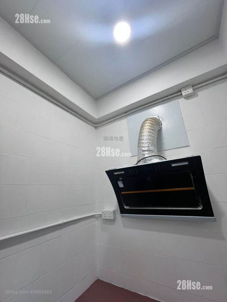 Yan Oi Building Sell 2 Bedrooms , 1 Bathroom 434 ft²