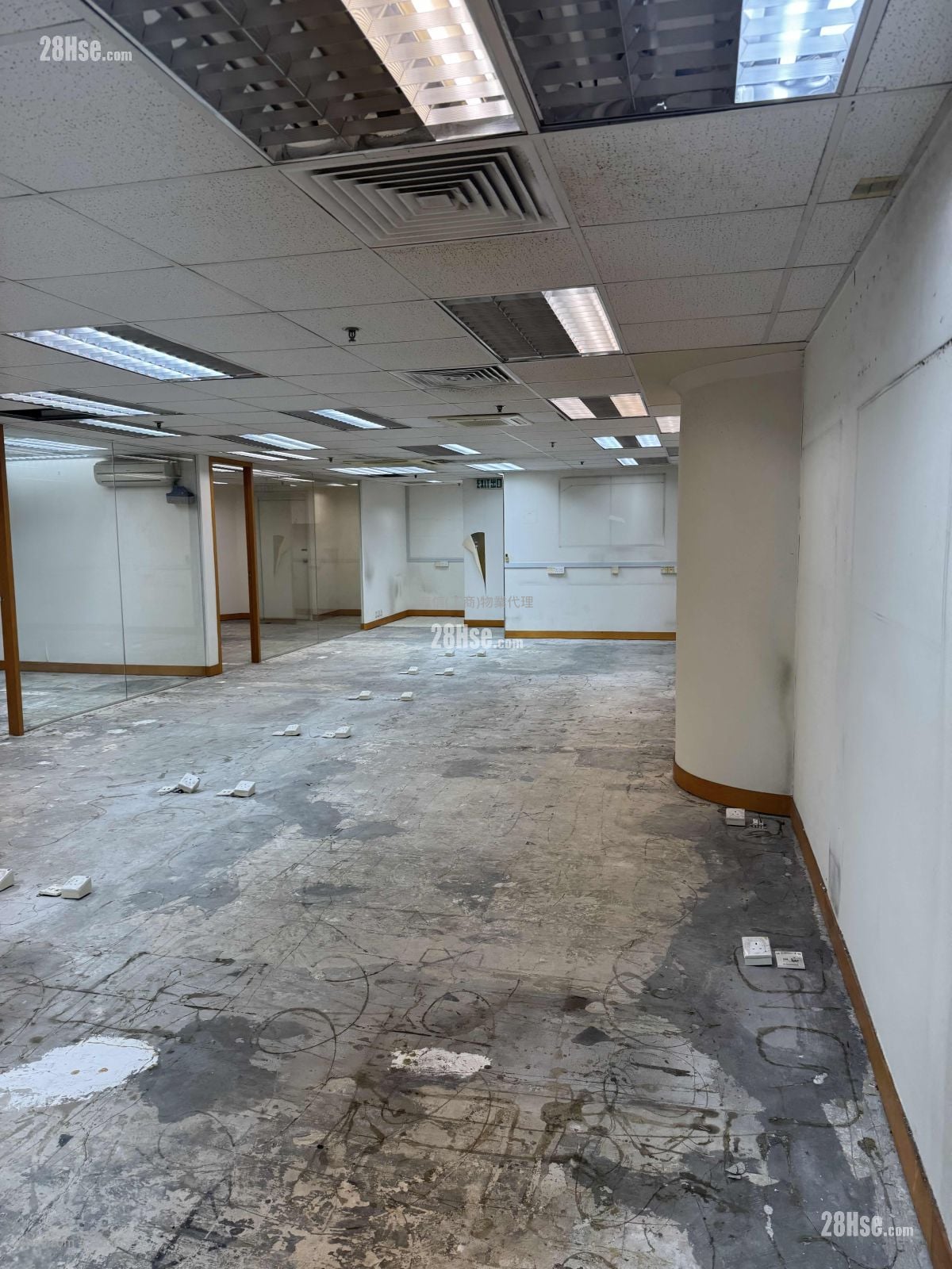 香港紗廠工業大廈6期 租盤 1,720 平方呎