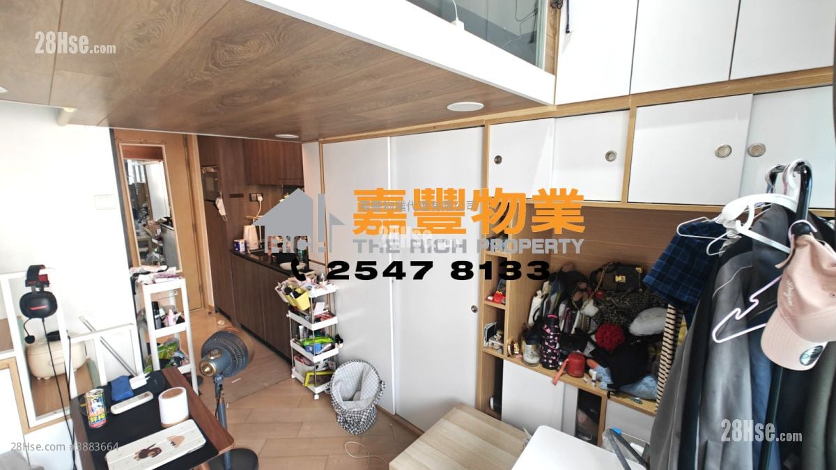 Novum West Rental Studio , 1 Bathroom 218 ft²