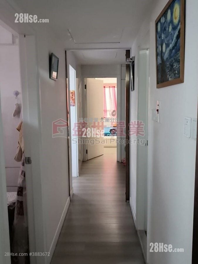 Pictorial Garden Sell 3 Bedrooms , 1 Bathroom 764 ft²
