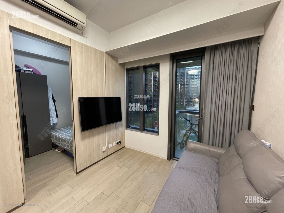 One Innovale Rental 3 Bedrooms , 2 Bathrooms 609 ft²