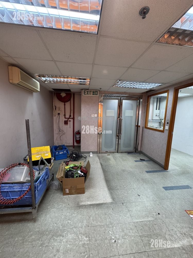 Ka To Factory Building Rental 2,773 ft²