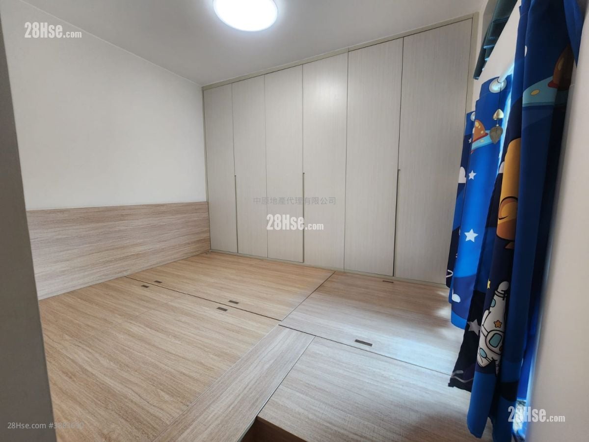 Tung Chung Crescent Rental 2 Bedrooms 607 ft²
