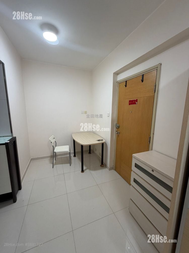 Wai Sun Building Rental Studio , 1 Bathroom 256 ft²