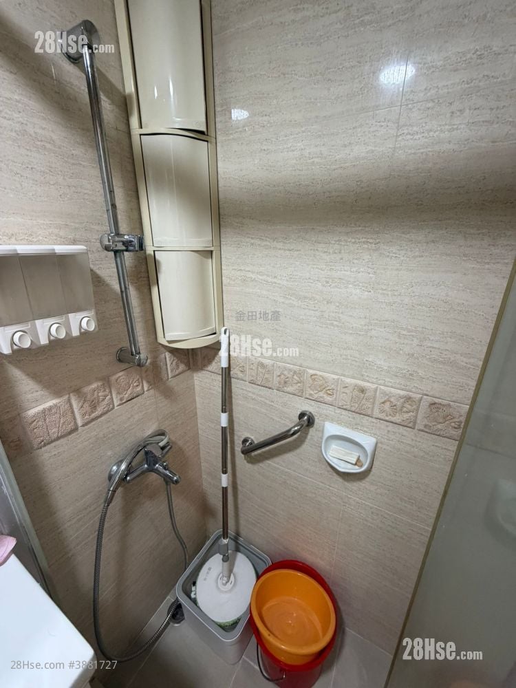 Wai Sun Building Rental Studio , 1 Bathroom 256 ft²