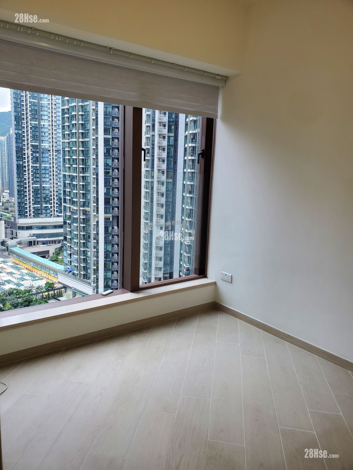 Lp10 Sell 2 Bedrooms 634 ft²