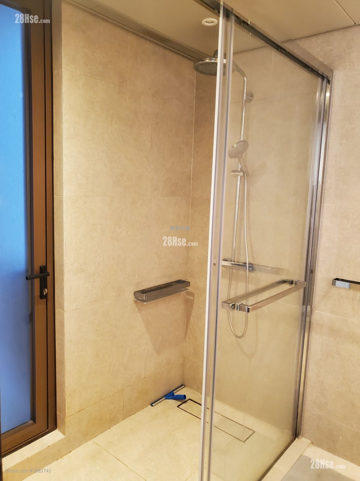 Lp10 Sell 2 Bedrooms 634 ft²
