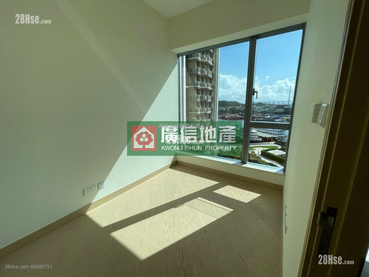 Grand Victoria Rental 1 Bedroom , 1 Bathroom 319 ft²