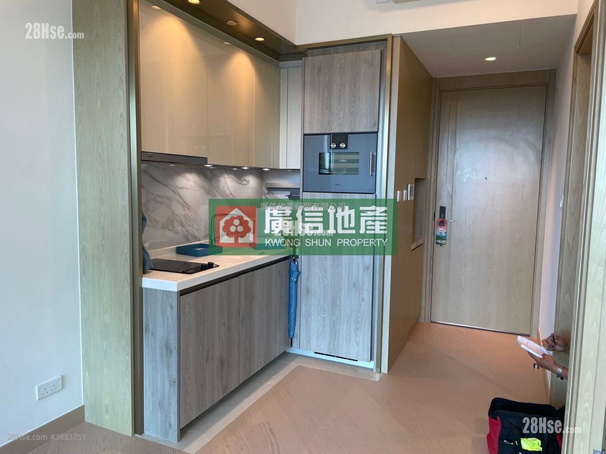 Grand Victoria Rental 1 Bedroom , 1 Bathroom 319 ft²