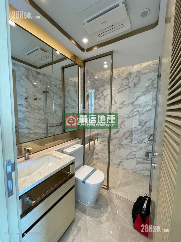 Grand Victoria Rental 1 Bedroom , 1 Bathroom 319 ft²