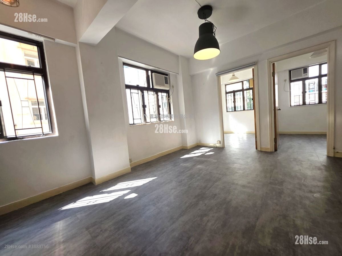 Chinese Mansion Rental 2 Bedrooms , 1 Bathroom 466 ft²