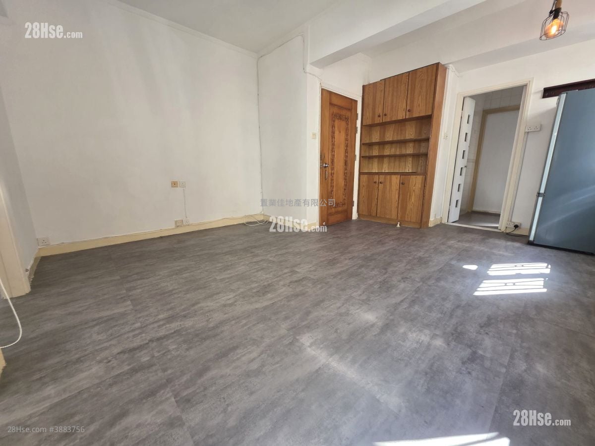 Chinese Mansion Rental 2 Bedrooms , 1 Bathroom 466 ft²