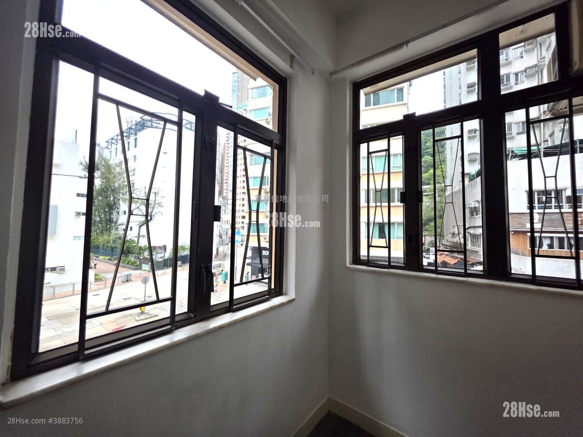Chinese Mansion Rental 2 Bedrooms , 1 Bathroom 466 ft²