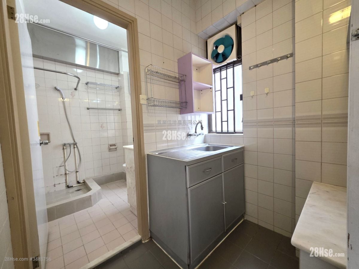 Chinese Mansion Rental 2 Bedrooms , 1 Bathroom 466 ft²