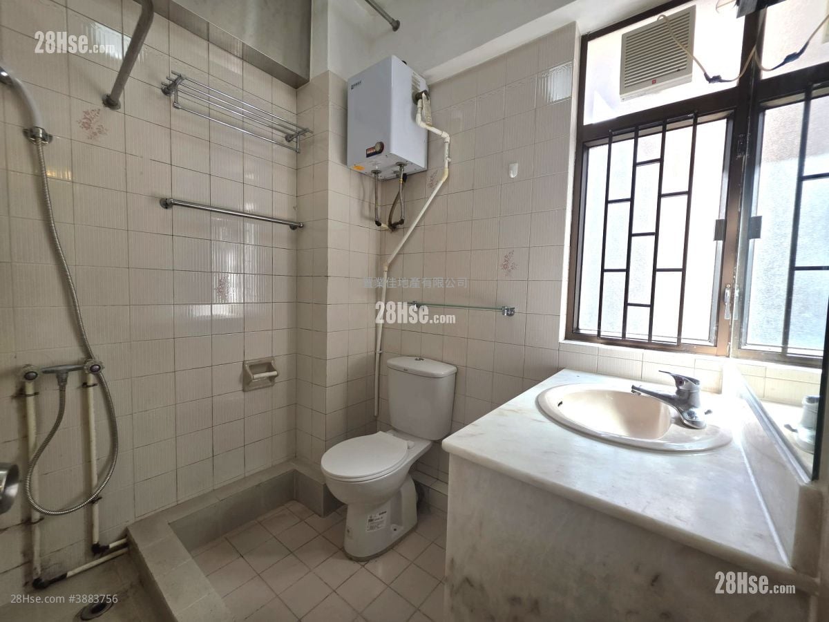 Chinese Mansion Rental 2 Bedrooms , 1 Bathroom 466 ft²