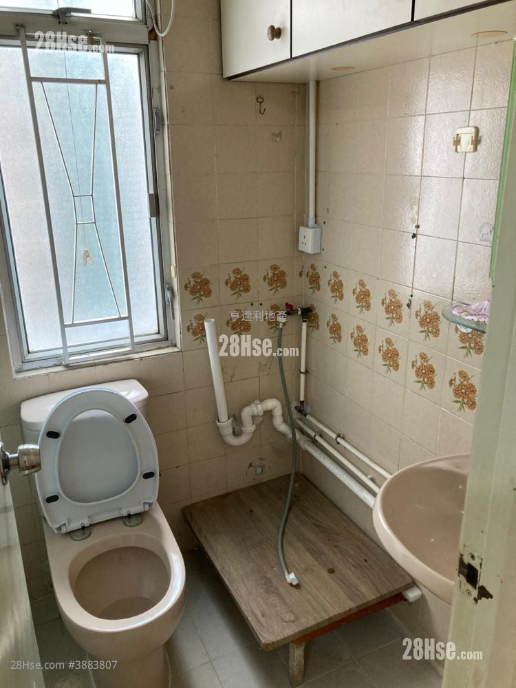 Sun Sing Centre Rental 2 Bedrooms , 1 Bathroom 367 ft²