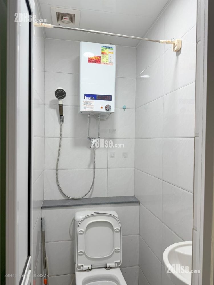 Kai San Mansion Rental Studio , 1 Bathroom 135 ft²